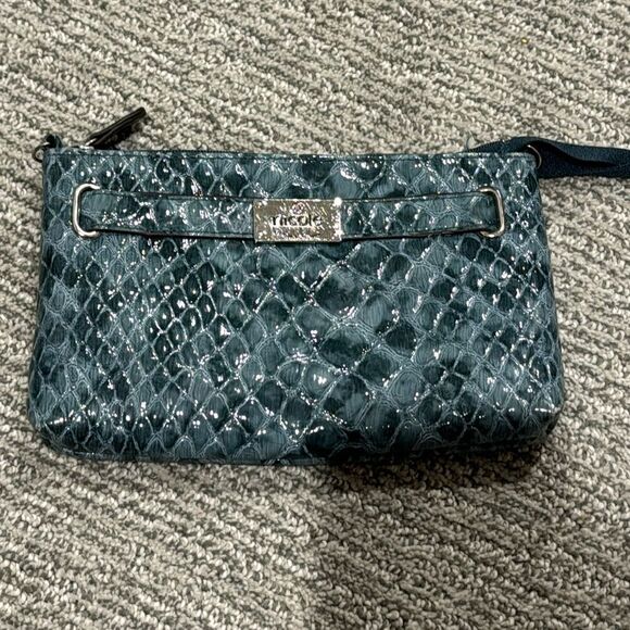 Nicole Miller wallet - Picture 1 of 3